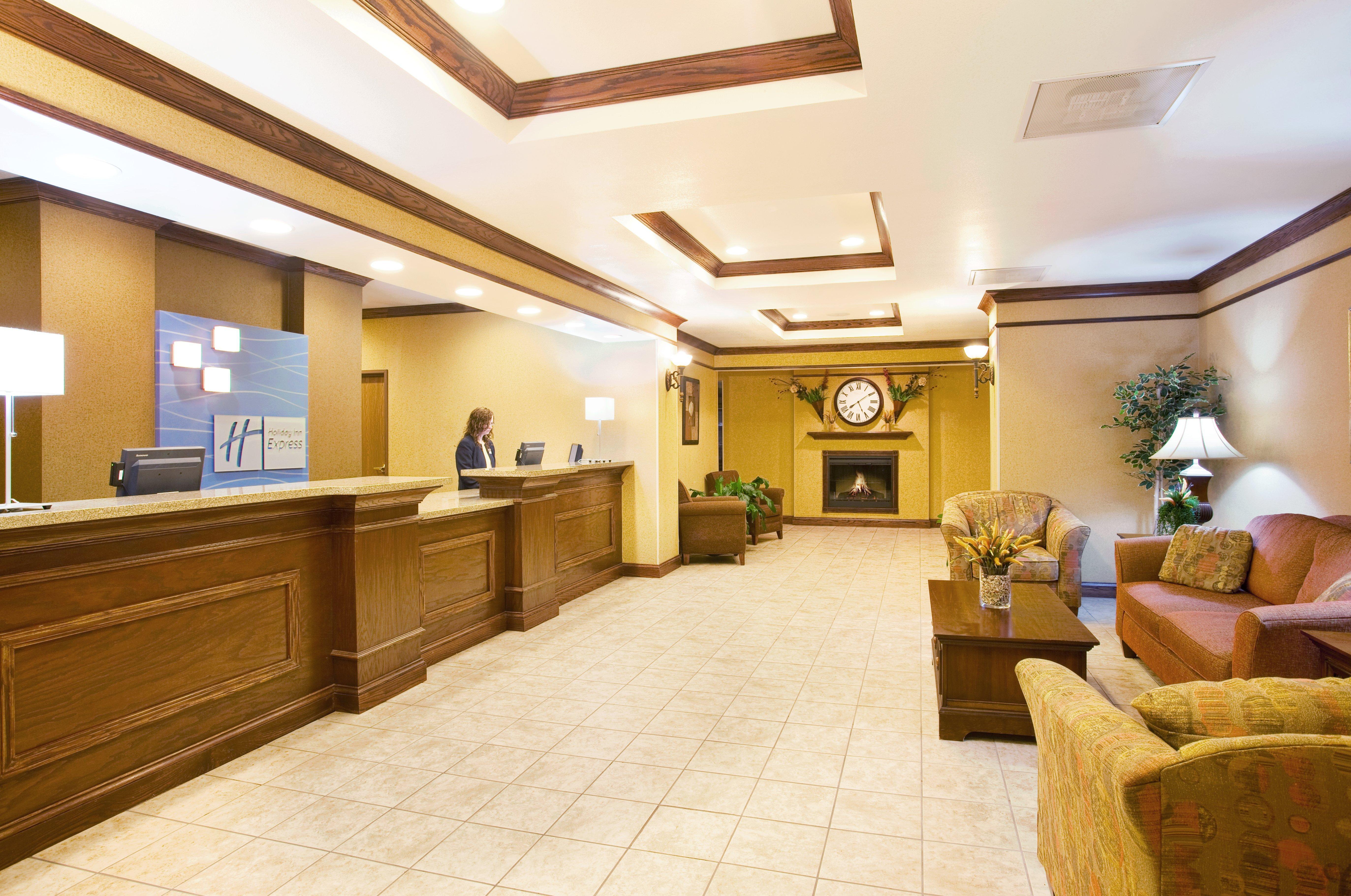 Holiday Inn Express Hotel & Suites Mattoon By Ihg Eksteriør bilde