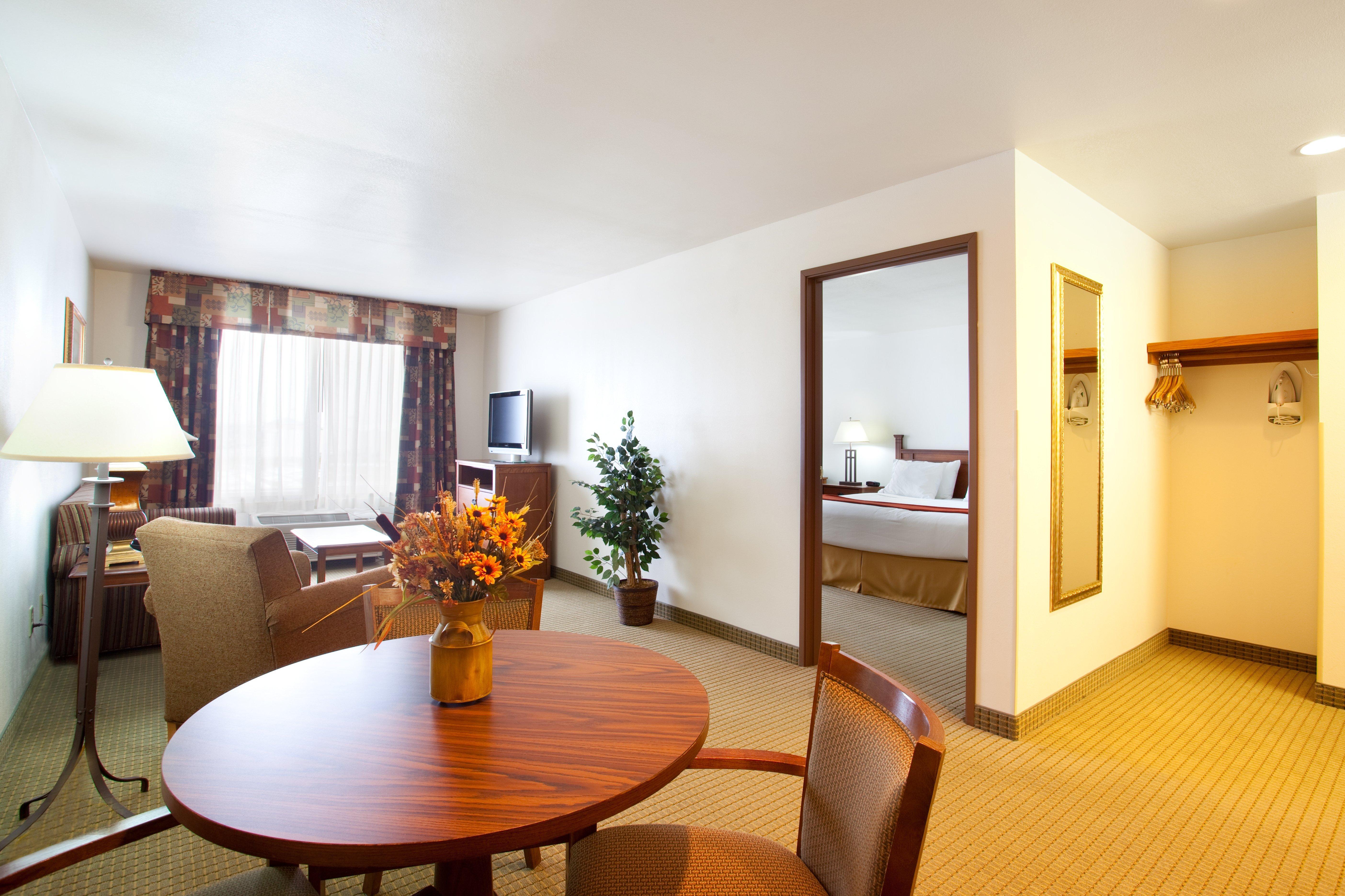 Holiday Inn Express Hotel & Suites Mattoon By Ihg Eksteriør bilde